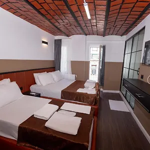 Hotel Miss, Provincia di Istanbul