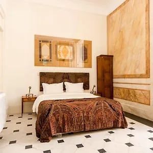 Bed & Breakfast The Independente & Terrace ***